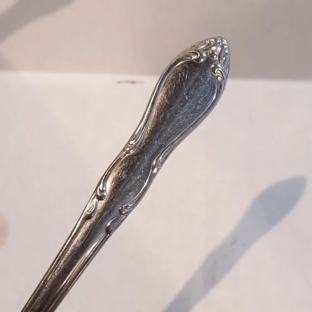 Oneida brand metal